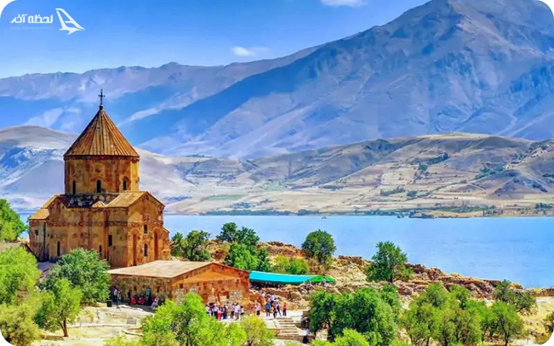 جاهای دیدنی وان ترکیه در تابستان