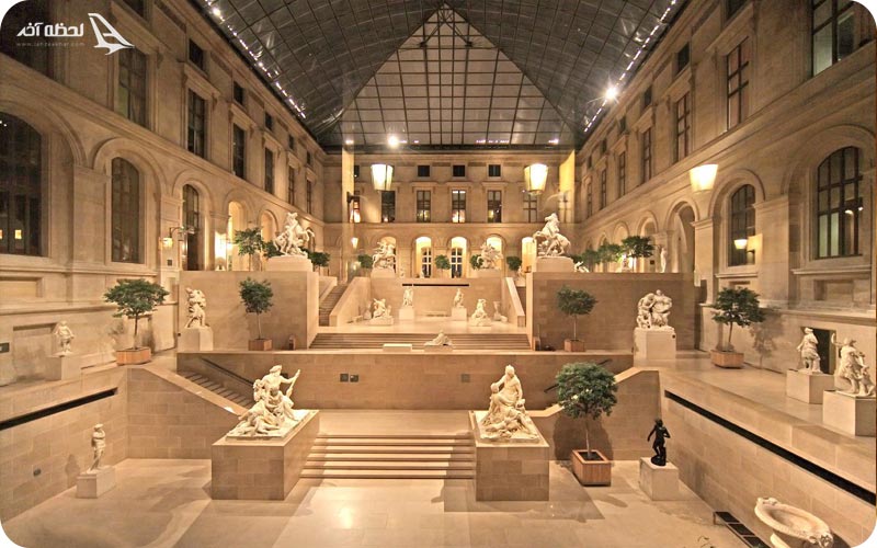 موزه لوور در پاریس