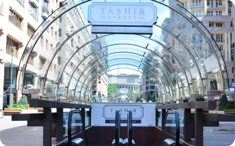 تشیر استریت شاپینگ گالری ایروان