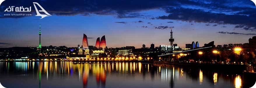 نمایی زیبا از برج های شعله باکو در شب