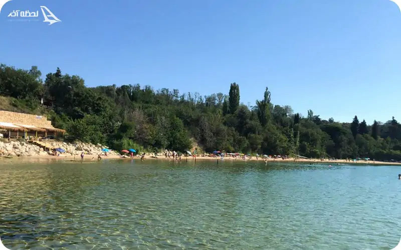 ساحل تراکاتا