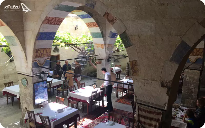 رستوران خانه قدیمی یونانی