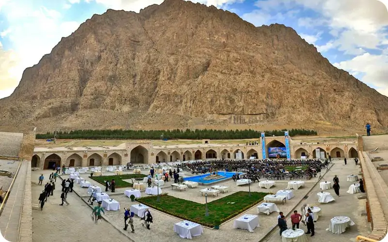 معرفی بیستون کرمانشاه