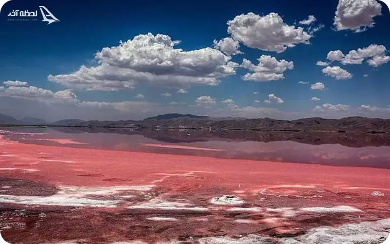 دریاچه صورتی