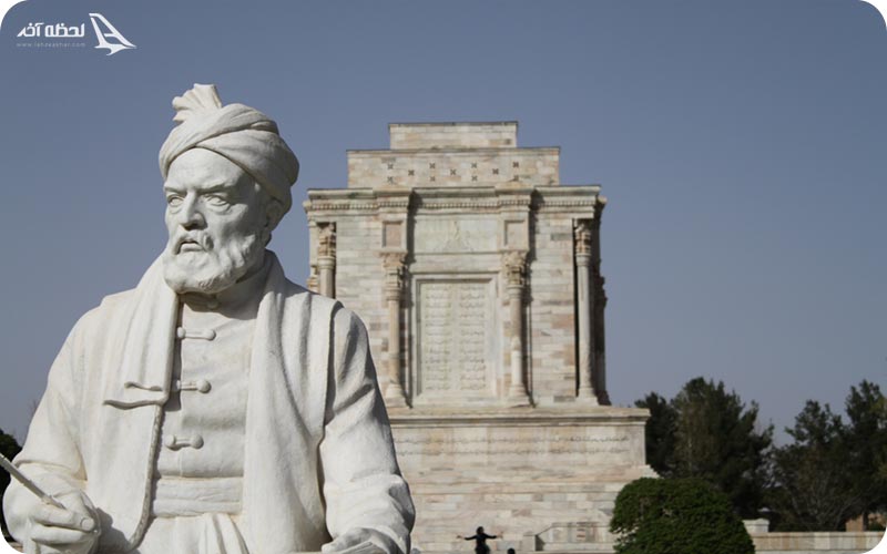 فردوسی و آرامگاه وی