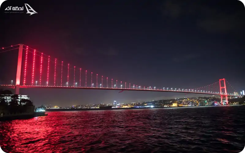 پل بسفر؛ یکی از معروف ترین پل های استانبول