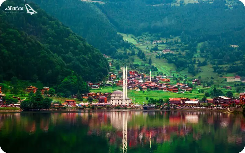 ساحل دریاچه اوزون گل