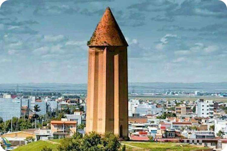 گنبد قابوس کجاست