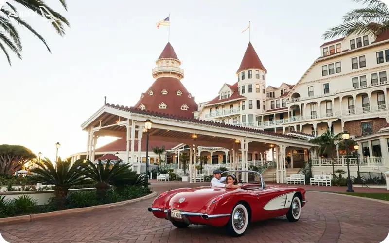 هتل دل کورونادو؛ اتاق ترسناک کیت مورگلن