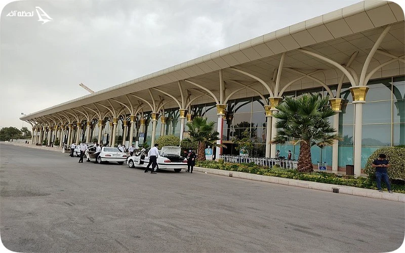 تورهای هوایی مشهد معمولا ترانسفر فرودگاهی دارند