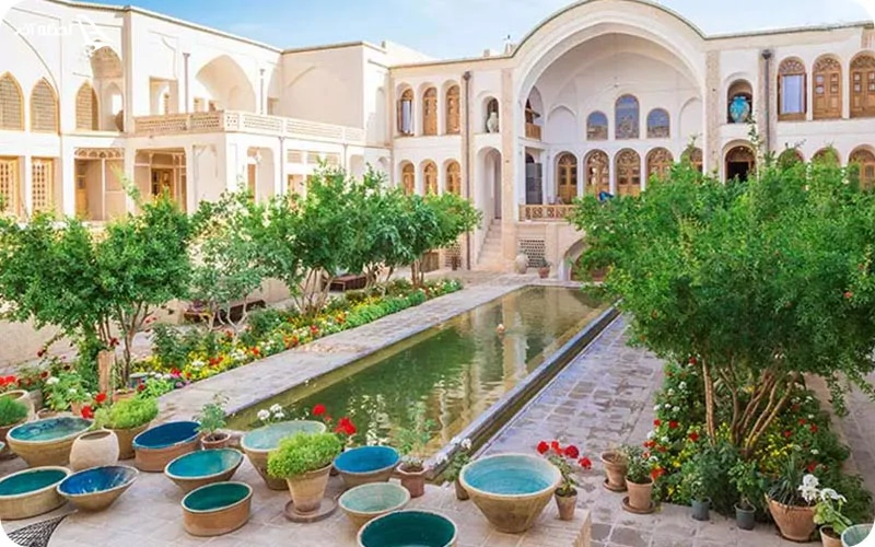 آب و هوای کاشان و بهترین زمان سفر به این شهر آب و هوای کاشان