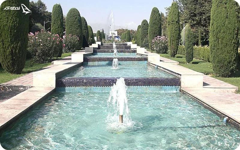 یکی از جذابیتهای پارک لاله تهران، آبنماهای جورواجور  آبنماها