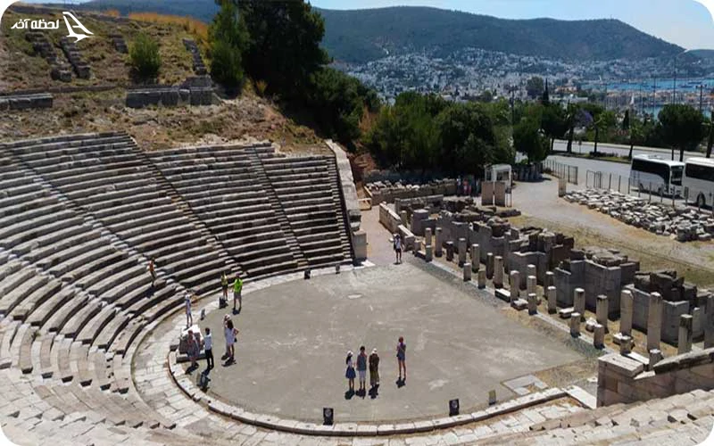آمفیتئاتر هالیکار ناسوس آمفیتئاتر هالیکار ناسوس؛ برگزاری انواع جشنواره، کنسرت و فعالیتهای فرهنگی