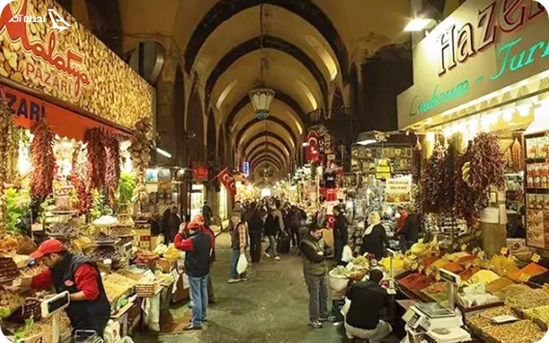ادویهجات استانبول ادویه جات به بازار استانبول رنگ داده است