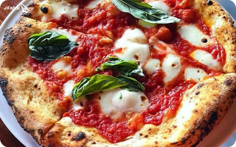 خوان چهارم؛ کافی‌شاپ بین‌المللی گیسیا