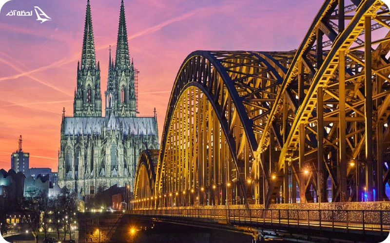 زمان بازدید از کلیسای جامع کلن