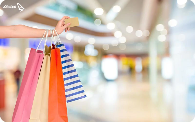 چه زمانی اجناس تخفیف خوبی دارند؟ بهترین زمان سفر به ازمیر برای خرید