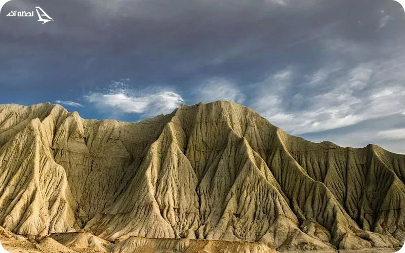 بهترین زمان سفر به کوه های مریخی چابهار بهترین زمان سفر به کوه های مریخی چابهار