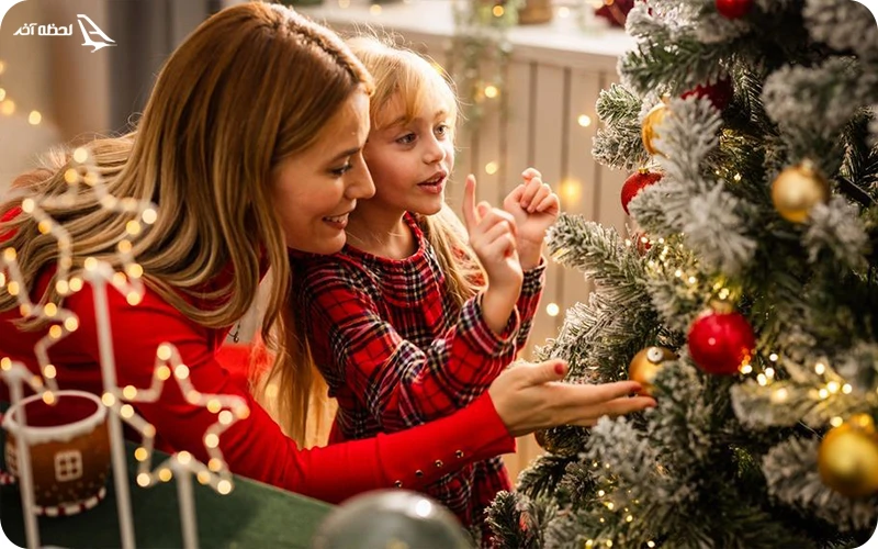 تزئین درختان صنوبر در کریسمس تزئین درختان صنوبر؛ یکی از نمادهای کریسمس