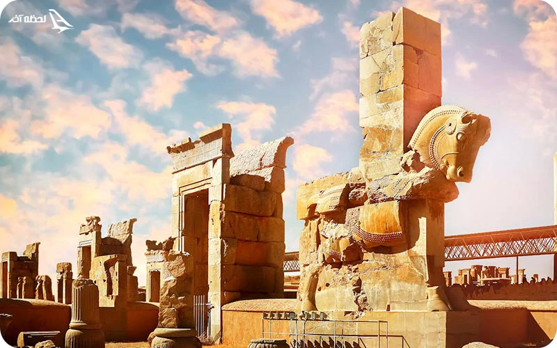 در روز شیراز از چه جاهایی می توان بازدید کرد؟ در روز شیراز از چه جاهایی می توان بازدید کرد؟