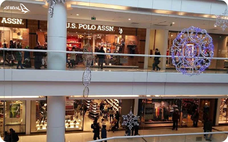 حراج‌های مناسبتی وان، خرید در هیاهوی جشن‌ها