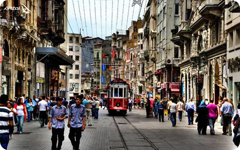  خیابان استقلال؛ قلب تپنده استانبول