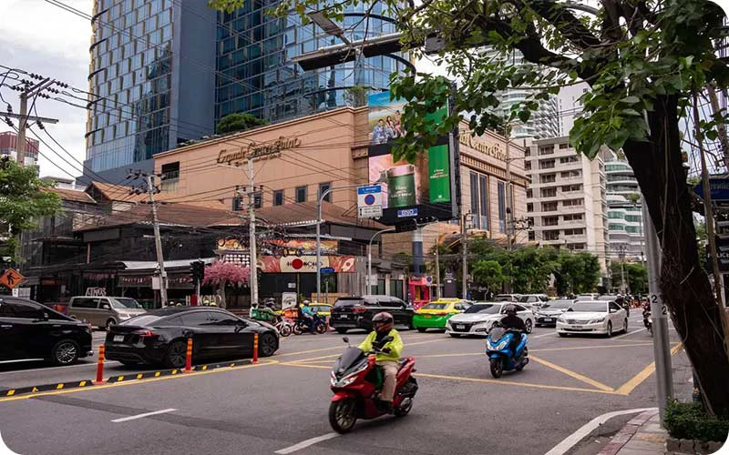 خیابان تونگلا؛ مدرن و لوکس