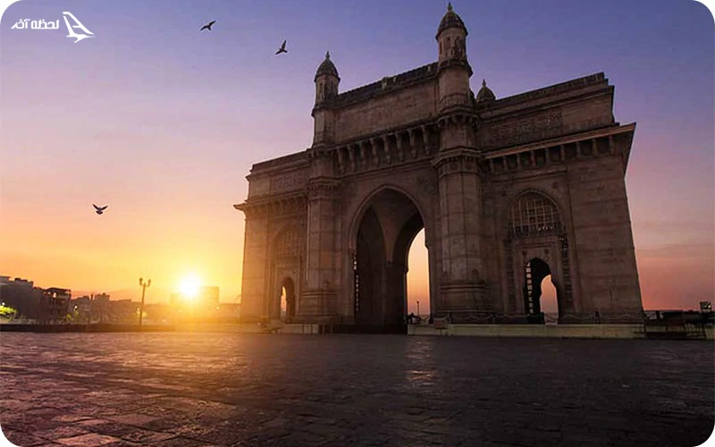 دروازه هند؛ طاق نصرتی برای خوش‌ آمدگویی به بریتانیایی‌ ها