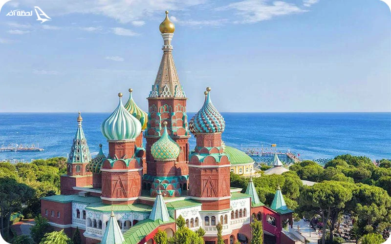 دسترسی به مراکز خرید و جاذبه‌ها