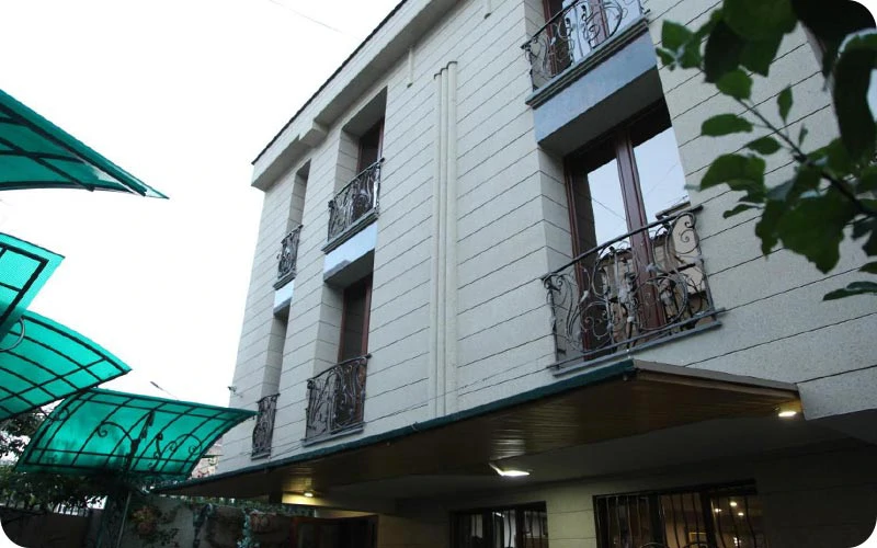 هتل دنیل بوتیک یک هتل ۳ ستاره زیبا با طراحی متفاوت در ایروان دنیل بوتیک؛ آرامش محض در یکی از بهترین هتل های 3 ستاره ارمنستان