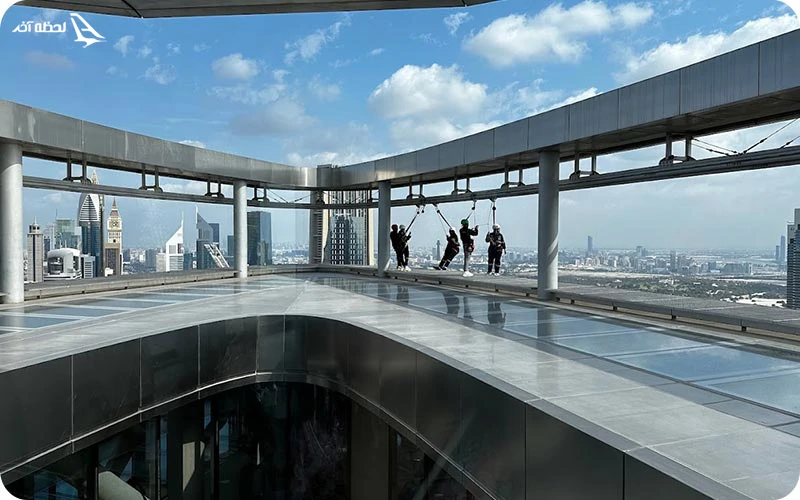 لبه برج اسکای ویو دبی قدم زدن در ارتفاع؛ تجربهای نفسگیر بر لبهٔ آسمان
