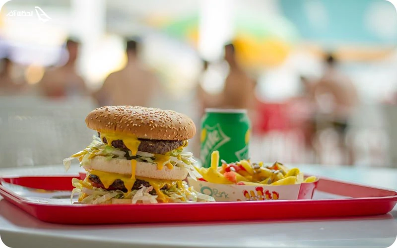 رستوران اوپارک رستوران اوپارک؛ تجربه طعمهای لذیذ در کنار آب