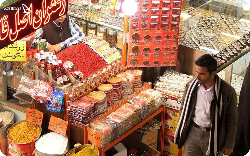 روز دوم؛ بازدید از بازار رضا روز دوم؛ بازدید از بازار رضا