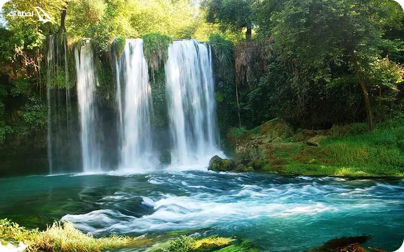 روز دوم؛ سری به جاذبه‌های طبیعی بزنید