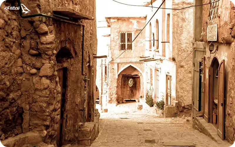 روستای قلات یکی از دیدنی‌های اطراف شیراز 