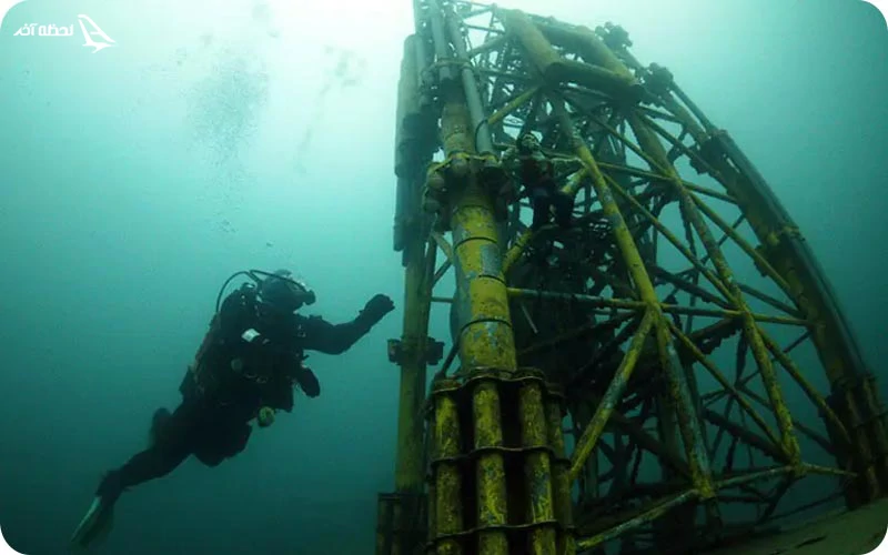سایت غواصی جرثقیل مغروق