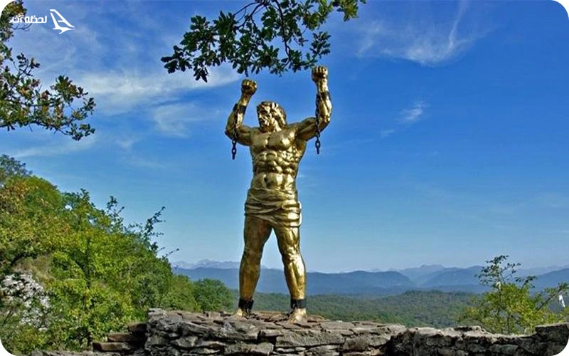 صخره قدیمی و تاریخی ارلینی اسکالی سوچی صخره ارلینی اسکالی؛ مقصدی برای کوهنوردی و طبیعتگردی