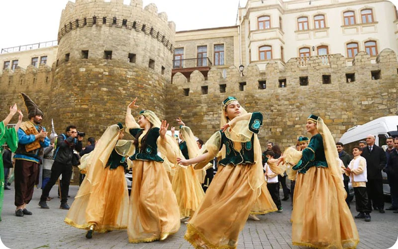 فرهنگ و آداب و رسوم شهر باتومی