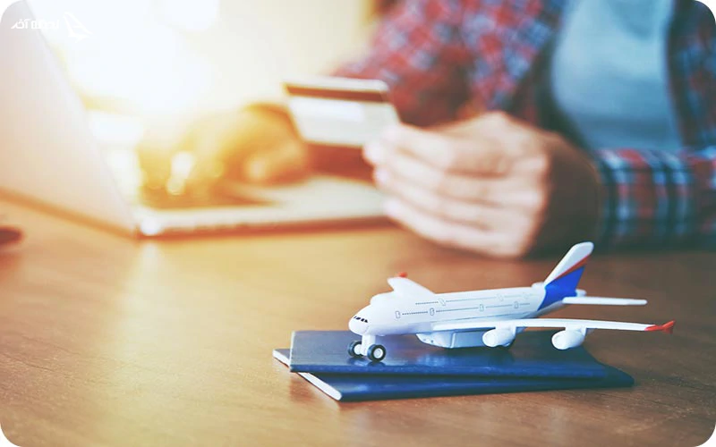 قیمت تور کیش از مشهد بر چه اساس تعیین می‌شود؟