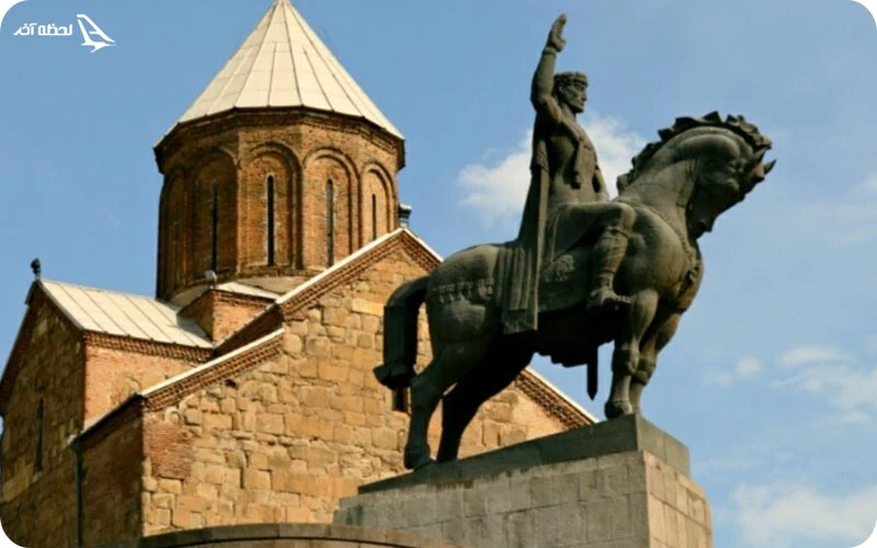 از سرگذشت بنای یادبود گرجستان چه میدانید مختصری از تاریخچه بنای یادبود گرجستان