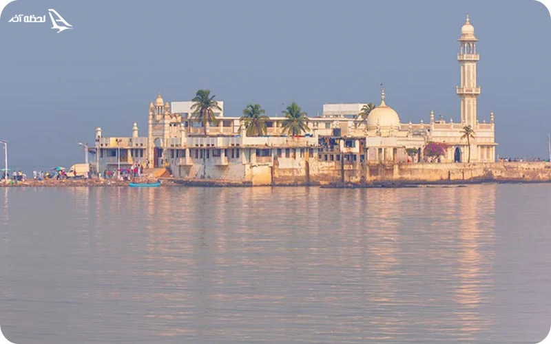 آرامگاه حاج علی | تلفیقی از هنر معماری هندی و اسلامی در بمبئی مسجد حاج علی