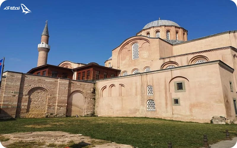 مسجد زیرک مسجد زیرک؛ معماری شگفتانگیز و هنر اسلامی