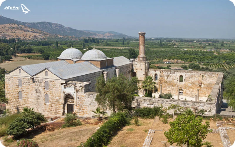 مسجد عیسی بیگ کوش آداسی مسجد عیسی بیگ؛ معماری اسلامی به سبک آناتولی
