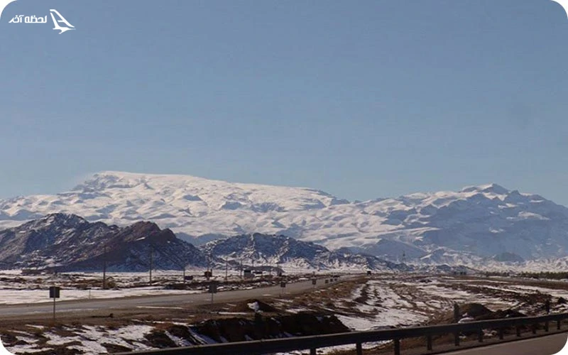 مشخصات و ویژگیهای شیرکوه یزد مشخصات بلندترین قله استان یزد