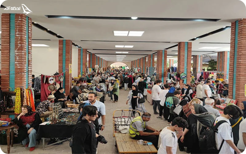 معرفی کلی جمعه بازار پروانه؛ اجناس، ساعت کاری و...