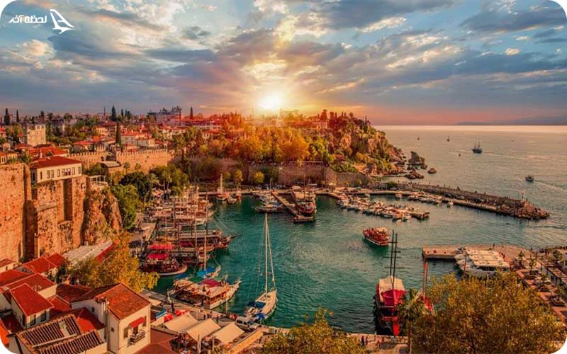 بهترین زمان سفر اقتصادی به آنتالیا بهترین زمان سفر به آنتالیا؛ مقرونبهصرفه و خلوت
