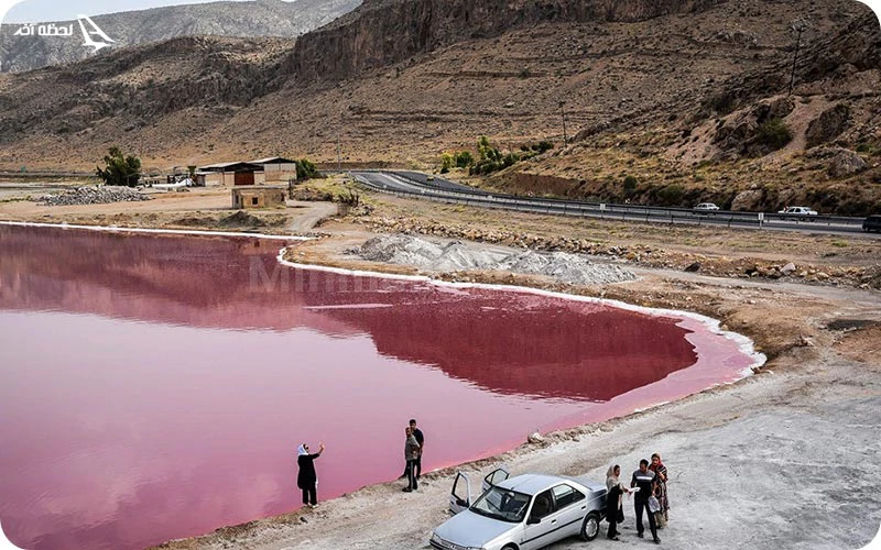 دریاچه مهارلو یکی از دیدنی‌های اطراف شیراز 