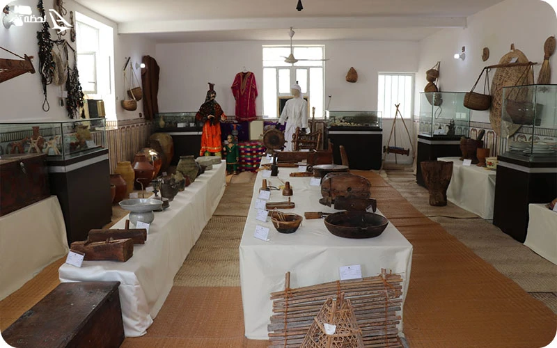 موزه مردمشناسی دیرستان موزه مردمشناسی دیرستان؛ گنجینهای از تاریخ و فرهنگ مردم قشم