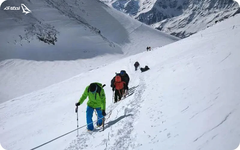 نقطه شروع صعود؛ صعود از اینجا آغاز می‌شود