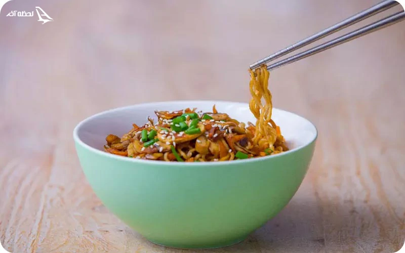 نودل ژاجیانگ می ین  نودل ژاجیانگ می ین